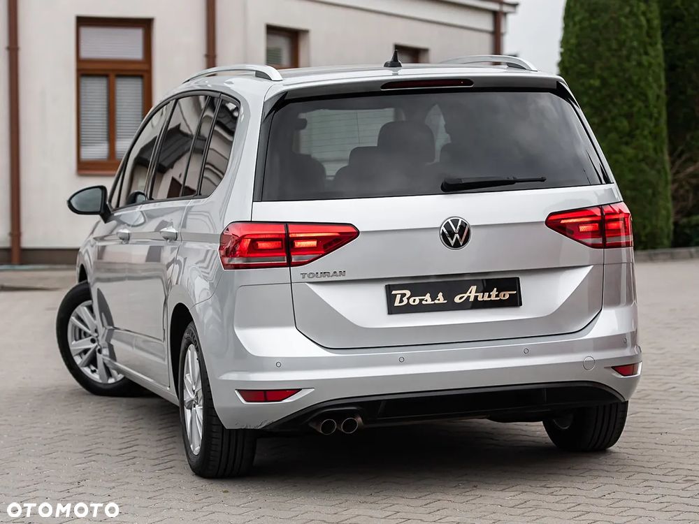 Volkswagen Touran 2.0 TDI SCR DSG Comfortline - 9