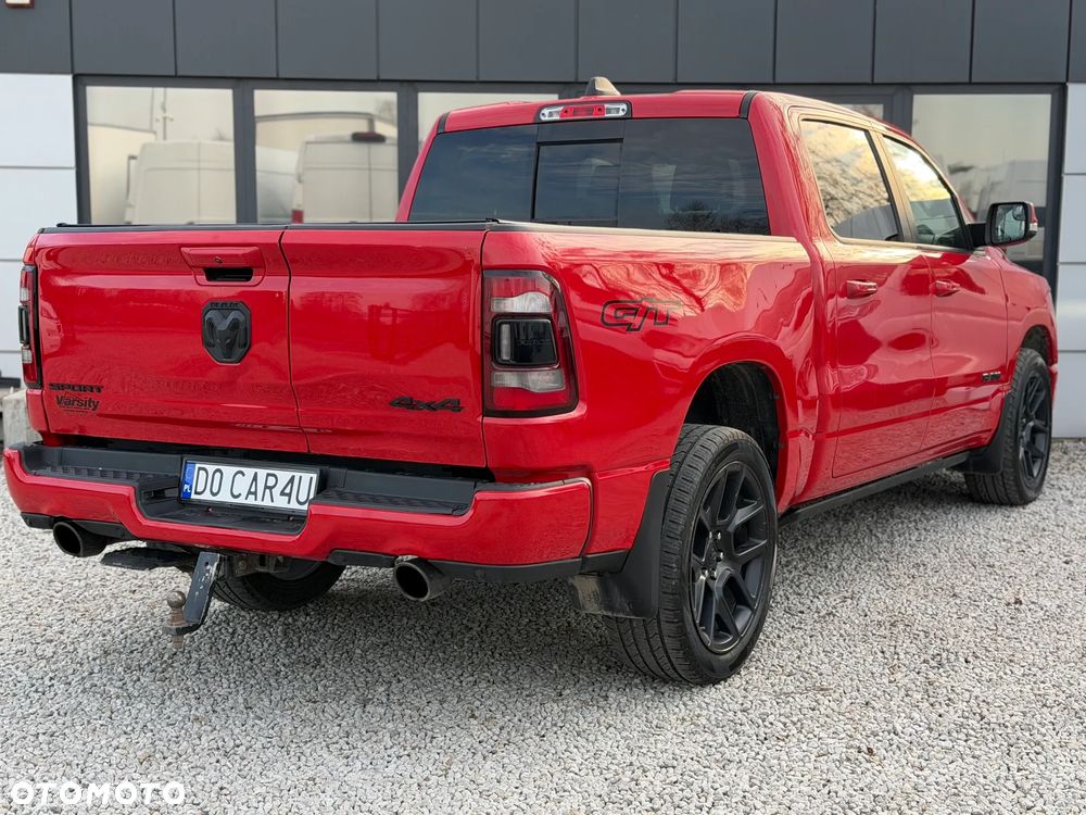 RAM 1500 Crew Cab Shortbed Laramie - 8