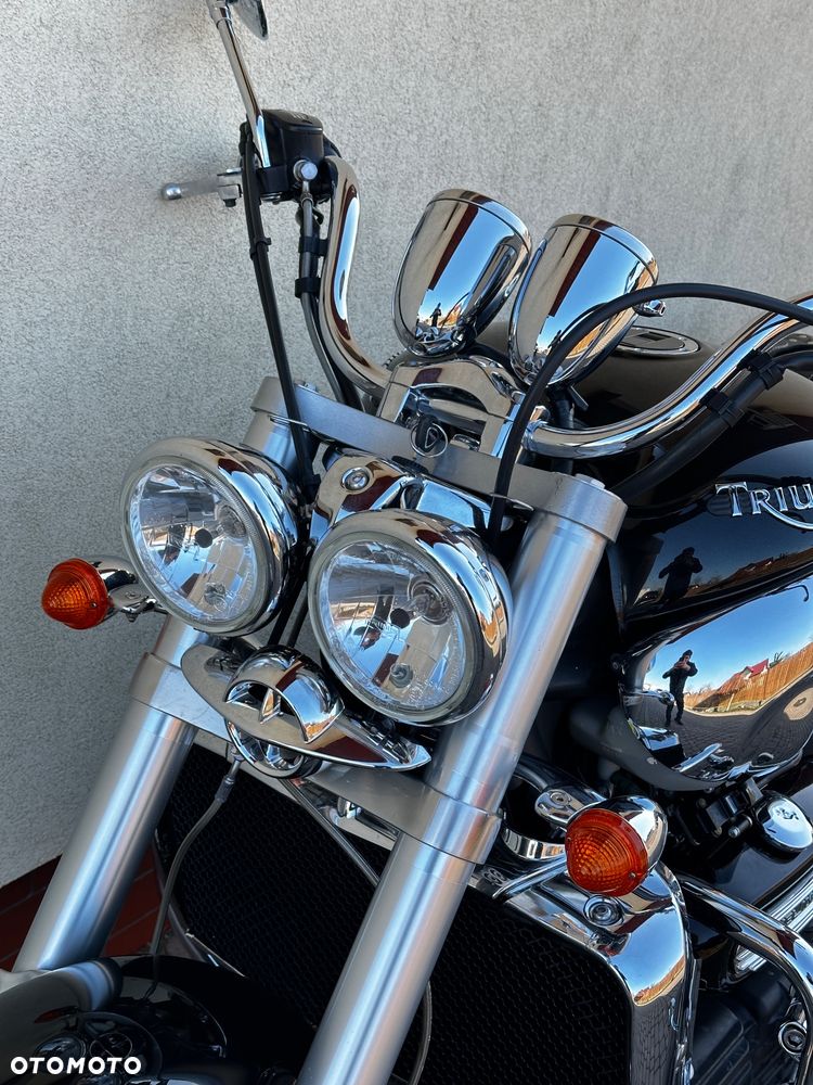 Triumph Rocket - 10