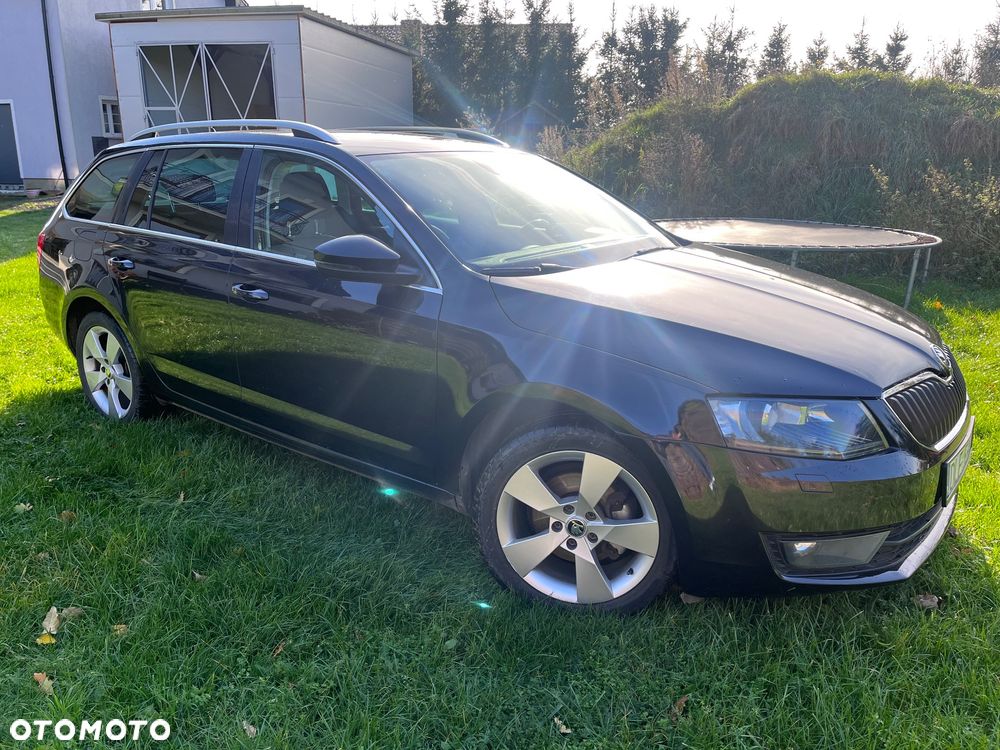 Skoda Octavia 2.0 TDI Green tec 4x4 Elegance - 3
