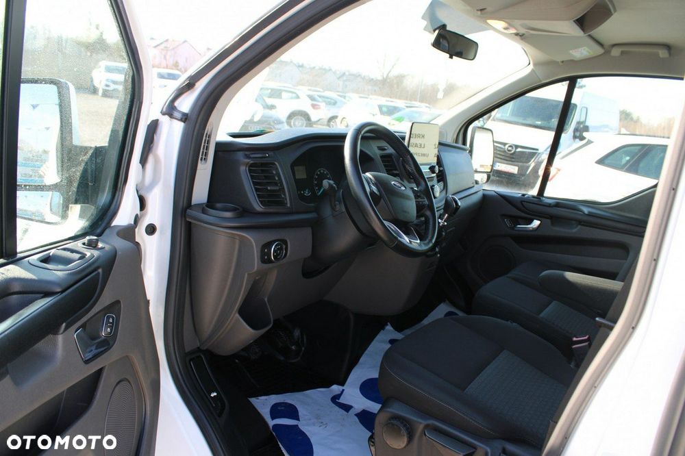 Ford Transit Custom - 12