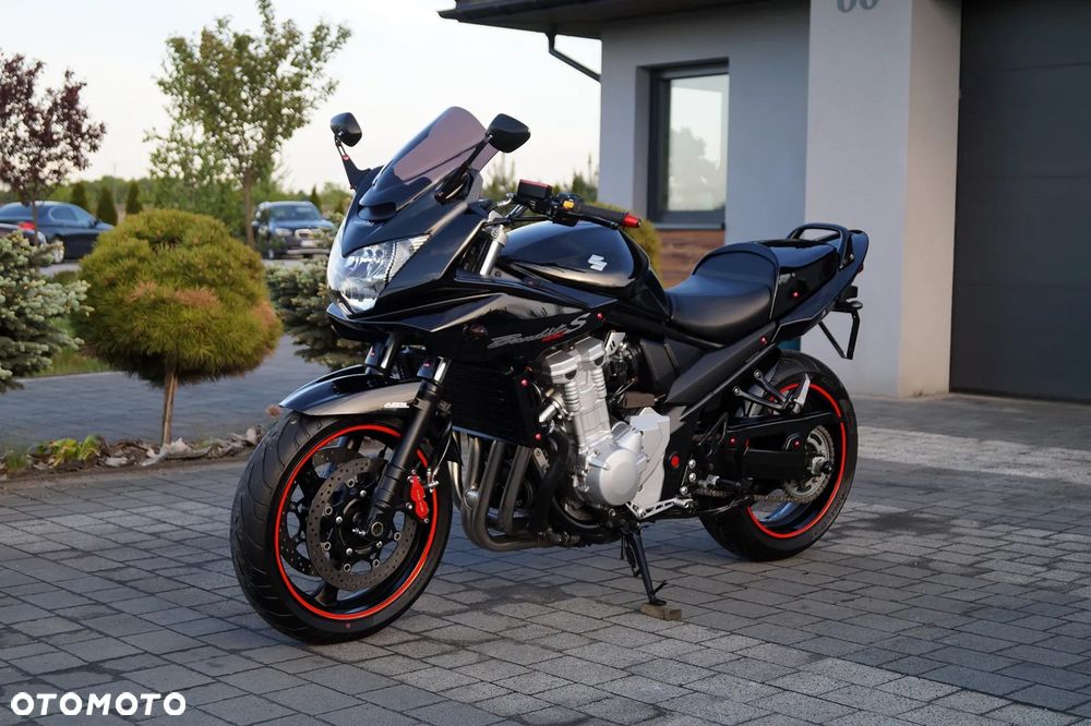 Suzuki Bandit - 2