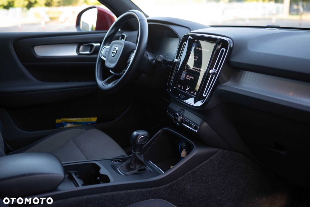 Volvo XC 40 - 5