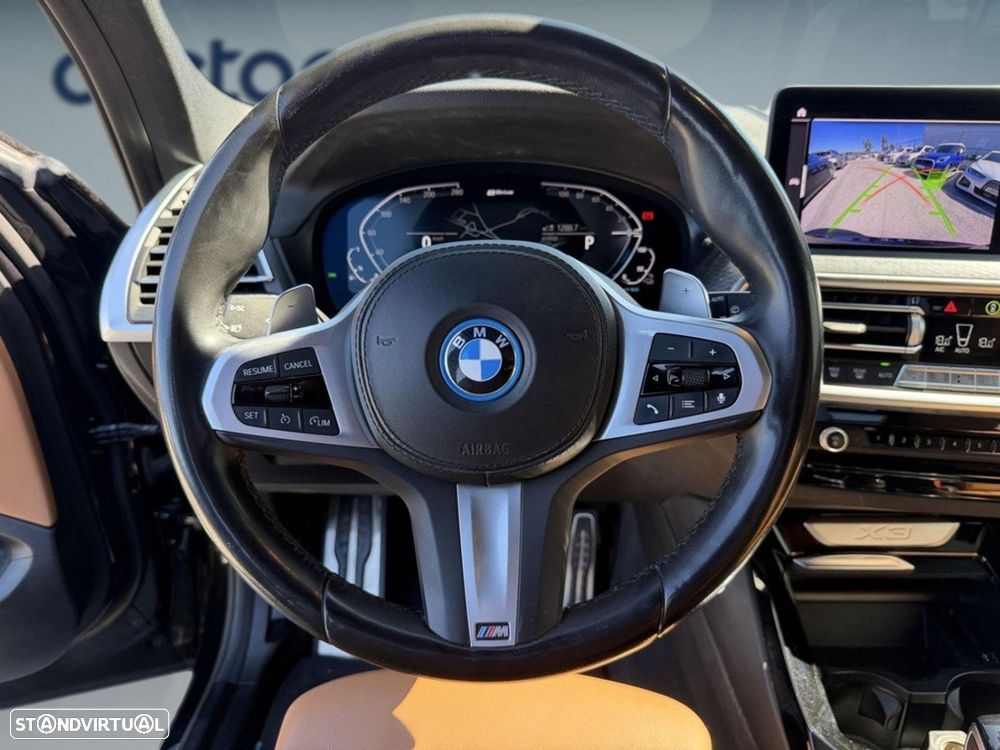 BMW X3 30 e xDrive Pack M — fotografia 12