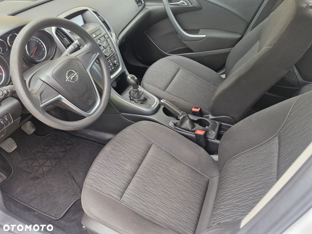 Opel Astra 1.6 Style - 12