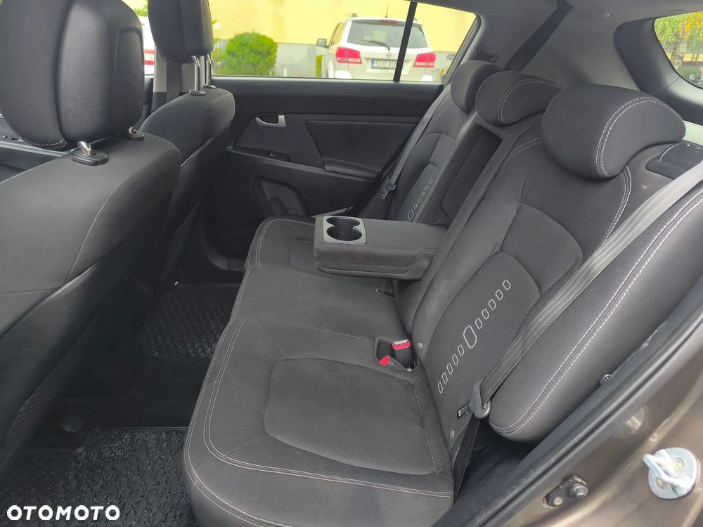 Kia Sportage 1.7 CRDI M 2WD - 10