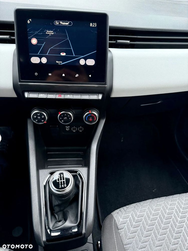 Renault Clio TCe 90 BUSINESS EDITION - 13