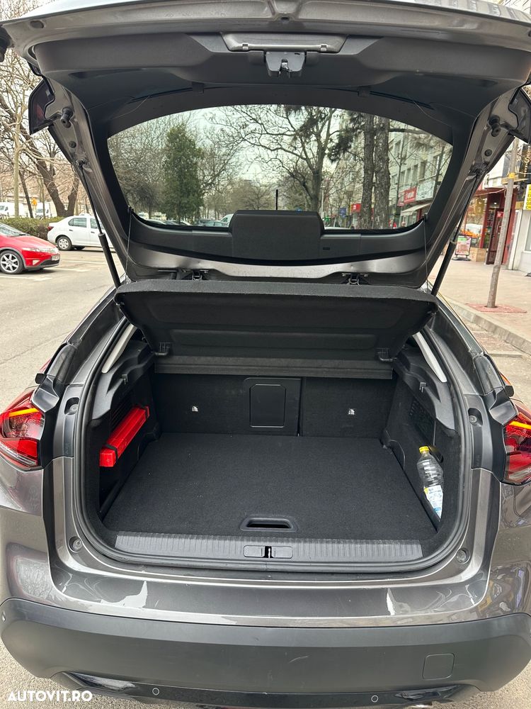 Citroën C4 BlueHDi 130 Stop&Start EAT8 SHINE - 8