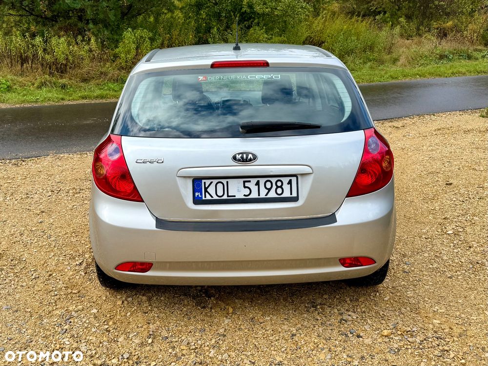 Kia Ceed Cee'd 1.4 Comfort + - 6