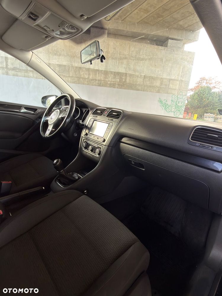 Volkswagen Golf - 9