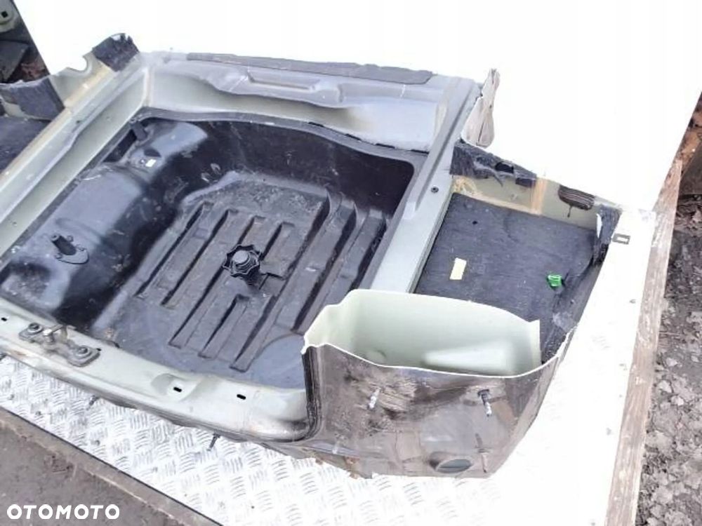 pas tylny wanna volkswagen passat b7 lc9x kombi - 4