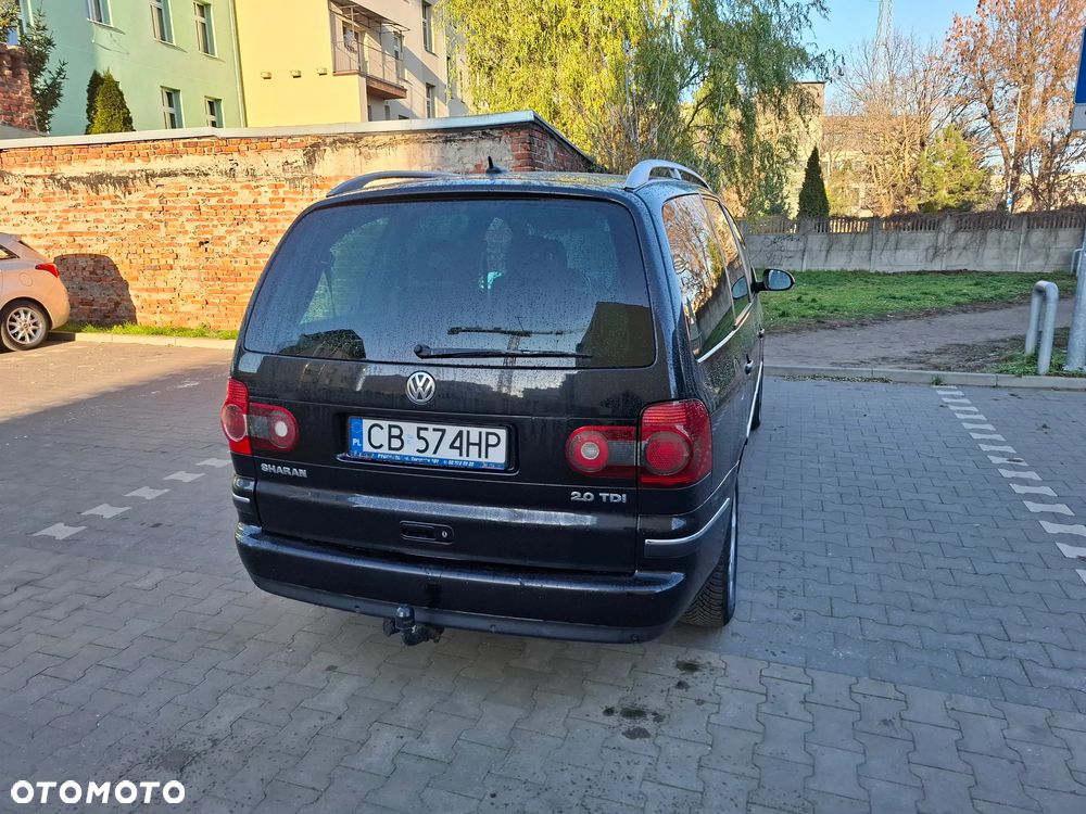 Volkswagen Sharan 2.0 TDI Comfortline - 10