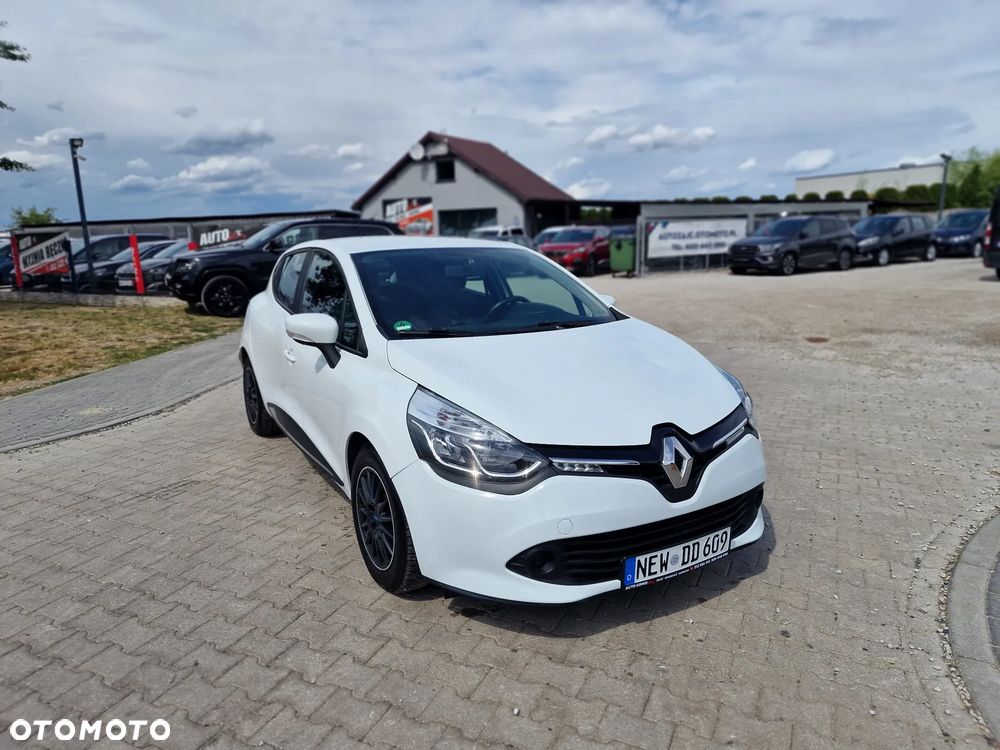 Renault Clio 1.2 16V 75 LIMITED - 5