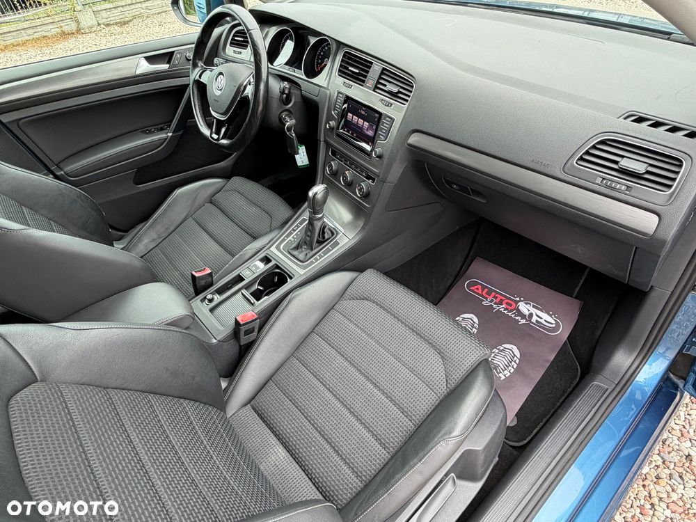Volkswagen Golf 1.4 TSI BlueMotion Technology DSG Comfortline - 11