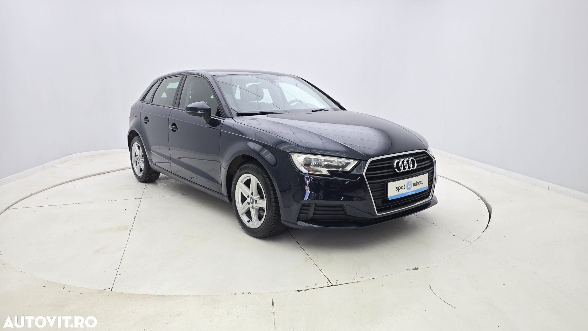 Audi A3 Sportback 1.6 TDI - 4