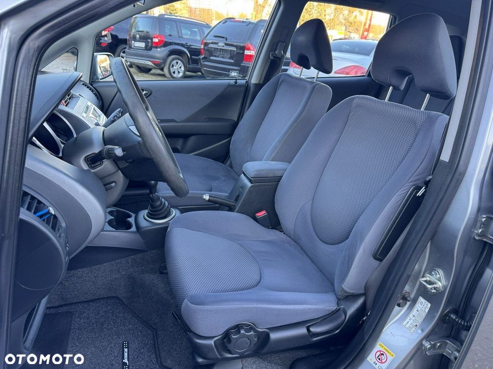 Honda Jazz 1.4 LS - 23