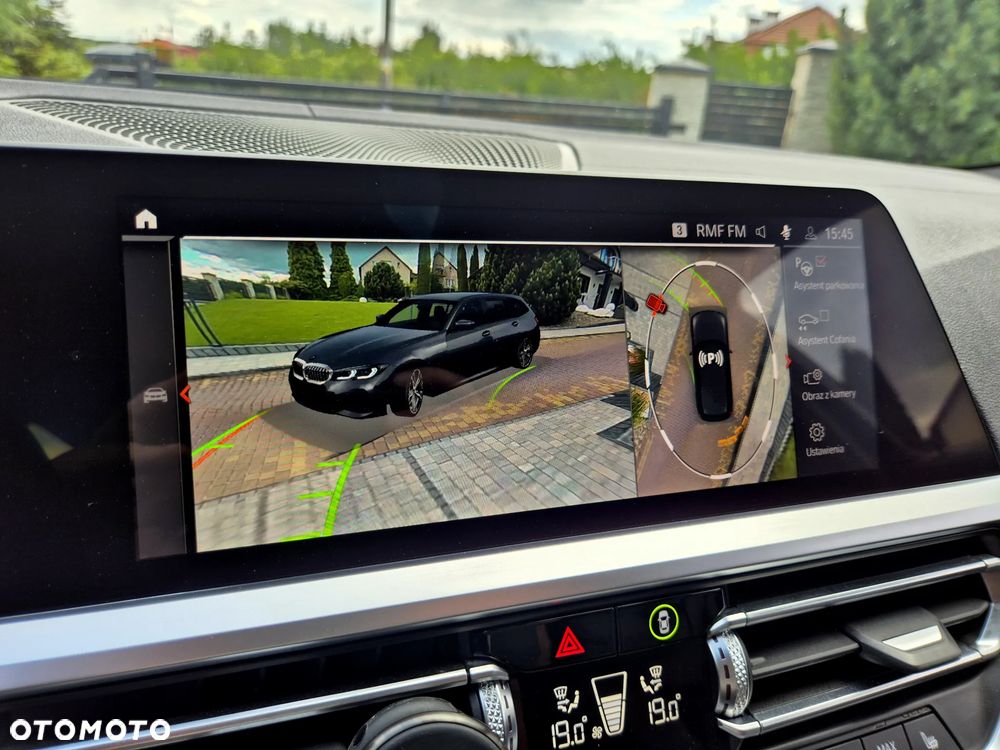 BMW Seria 3 330d xDrive M Sport sport - 11