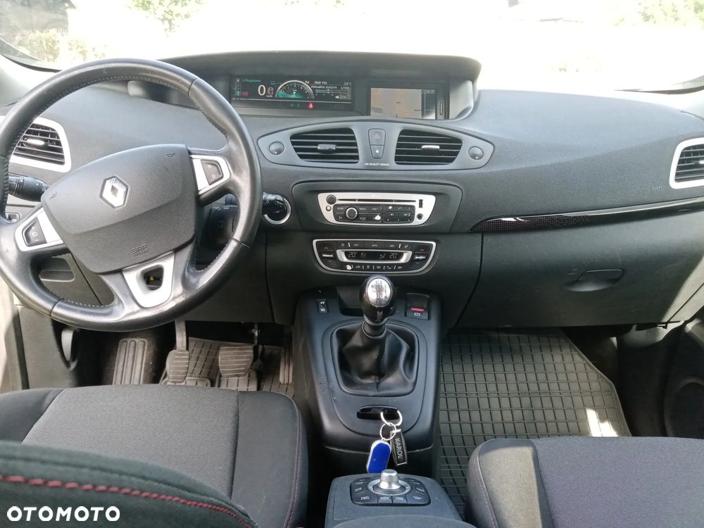 Renault Scenic 1.5 dCi Authentique - 4