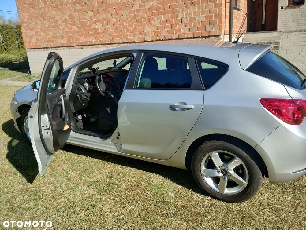 Opel Astra 1.4 Turbo ecoFLEX Start/Stop - 10