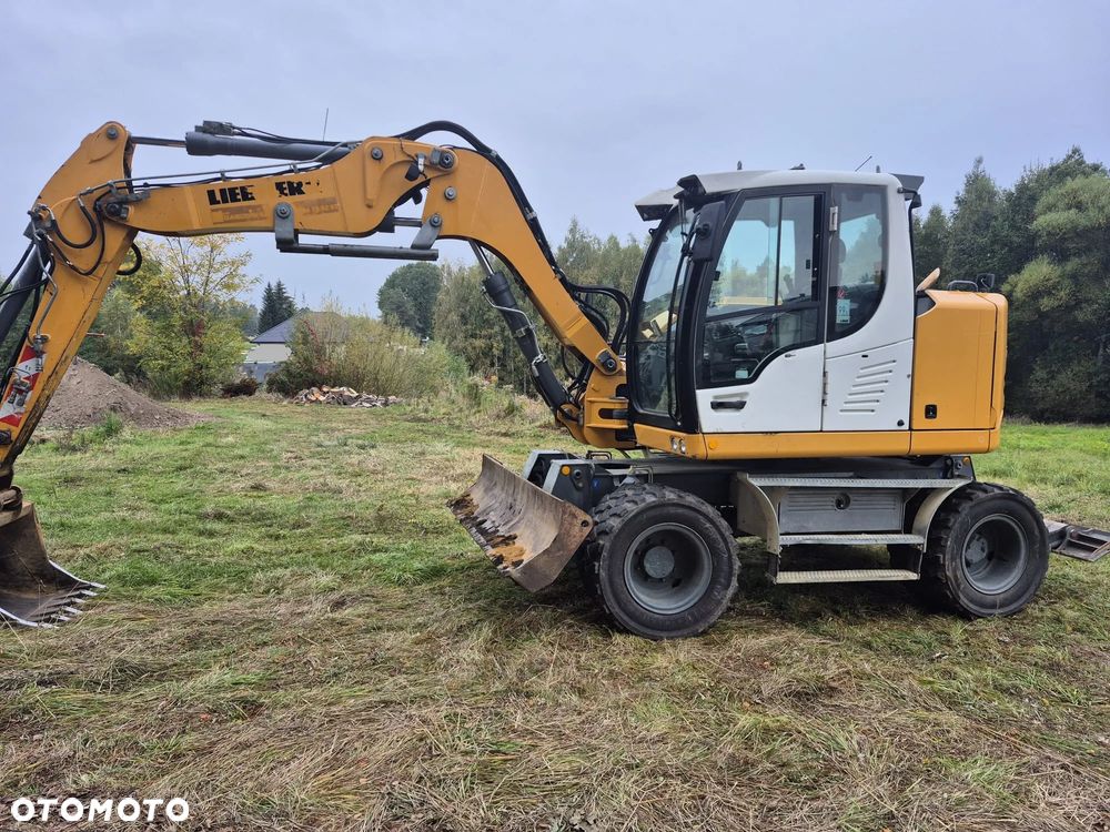 Liebherr A912 - 9