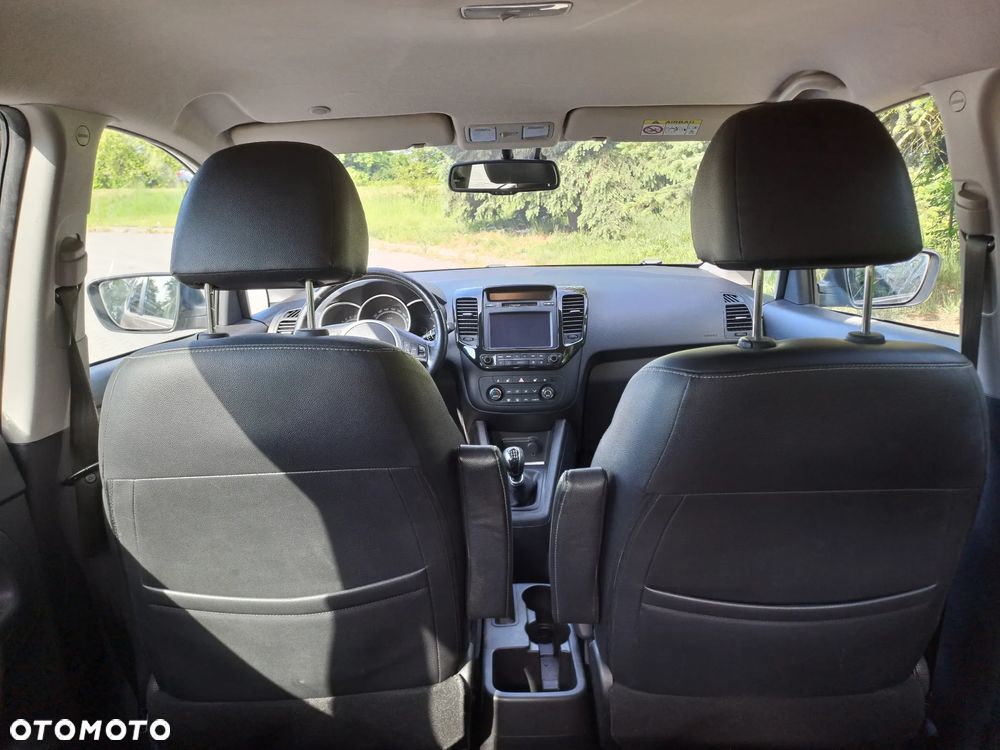 Kia Venga 1.6 Business Line - 17