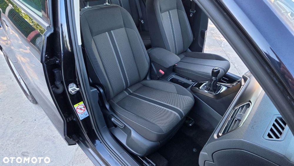 Volkswagen T-Roc - 37