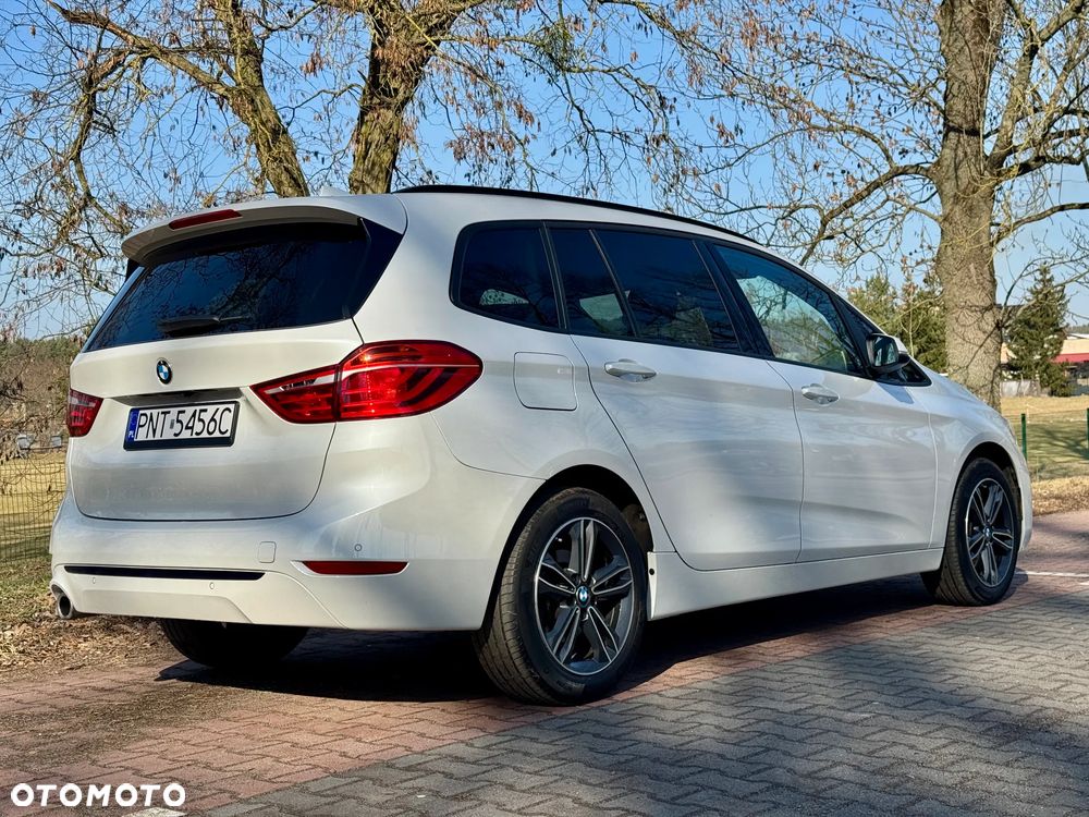 BMW Seria 2 218i GT - 3