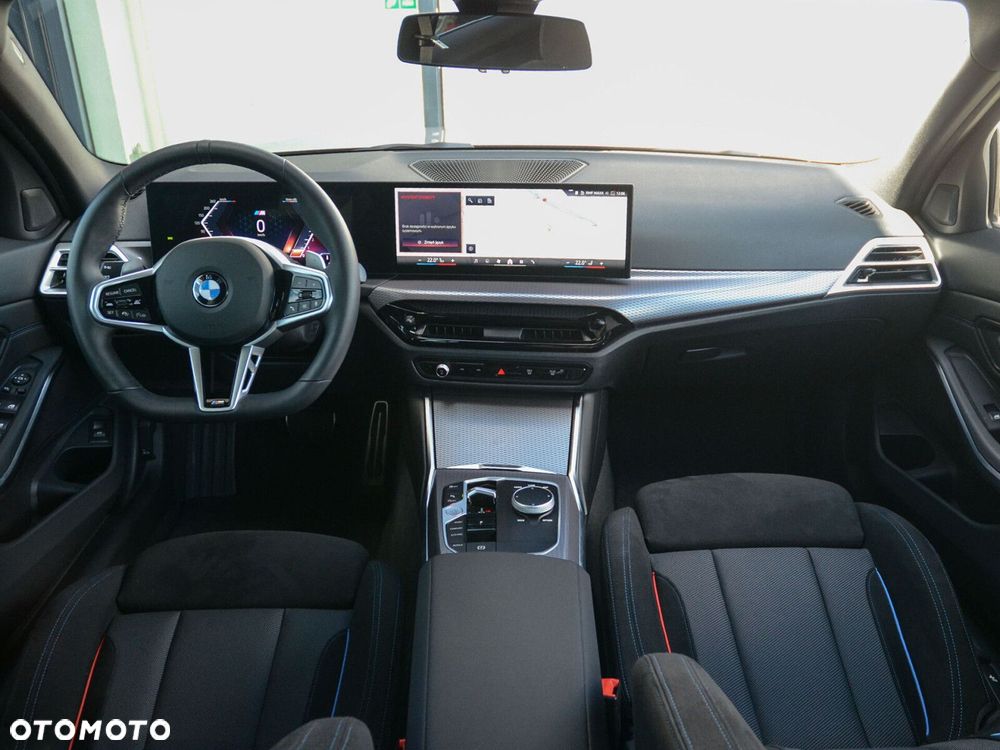 BMW Seria 3 330i xDrive M Sport sport - 4