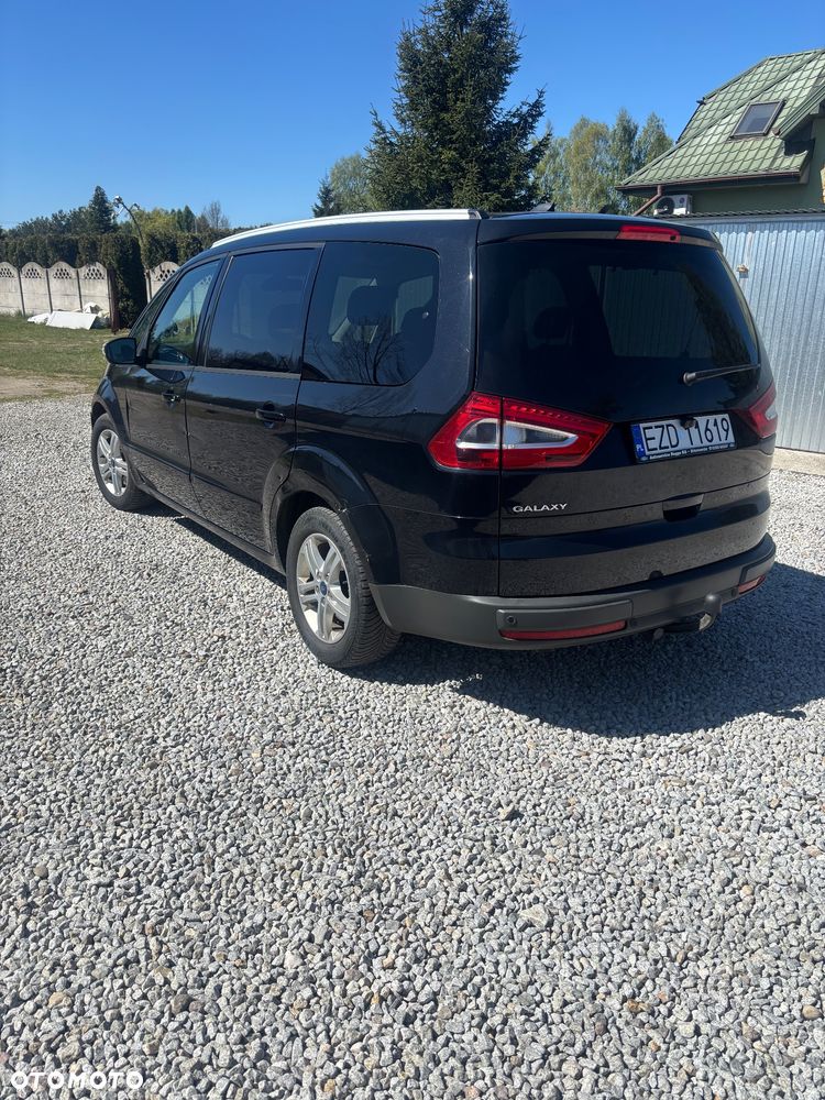 Ford Galaxy - 3