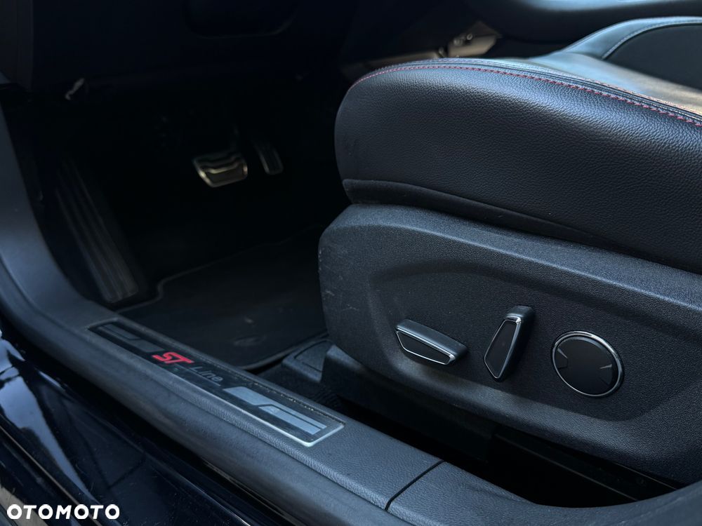 Ford Mondeo 2.0 TDCi STart-Stopp PowerShift-Aut ST-Line - 33