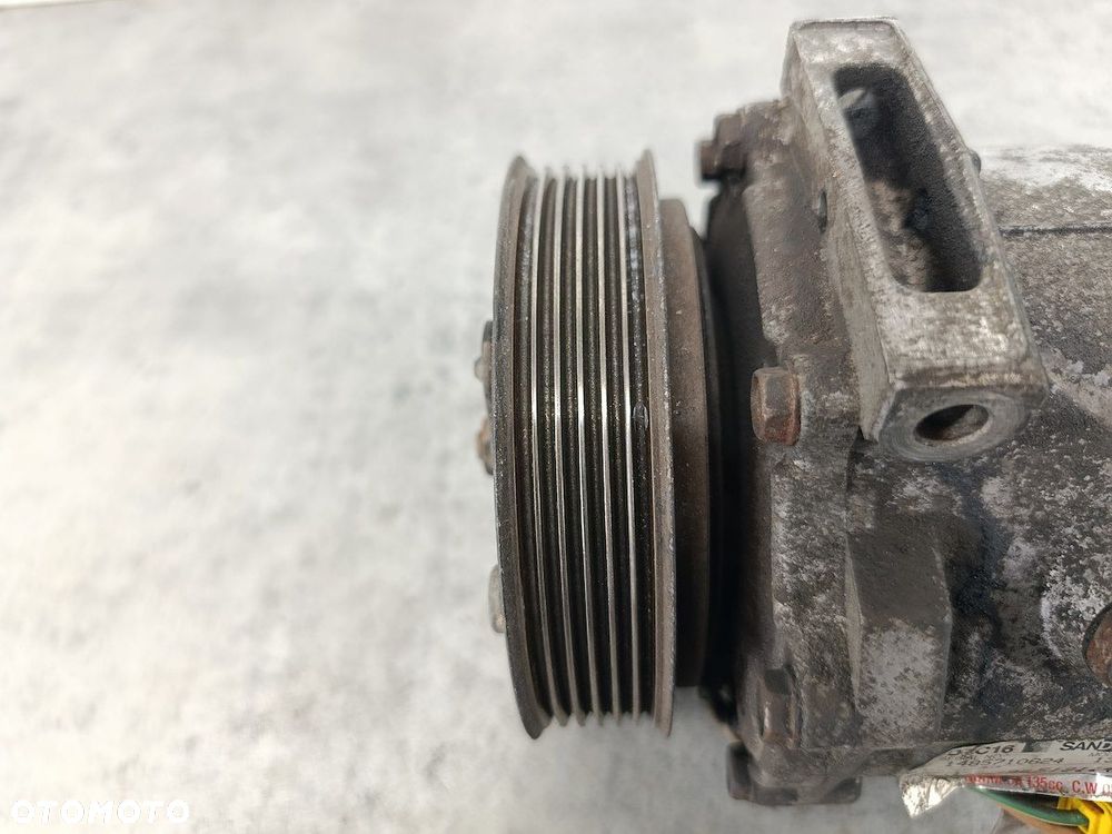 POMPA, SPRĘŻARKA KLIMATYZACJI PEUGEOT 307 SW FL 9651911480 SD7C16  SANDEN - 6