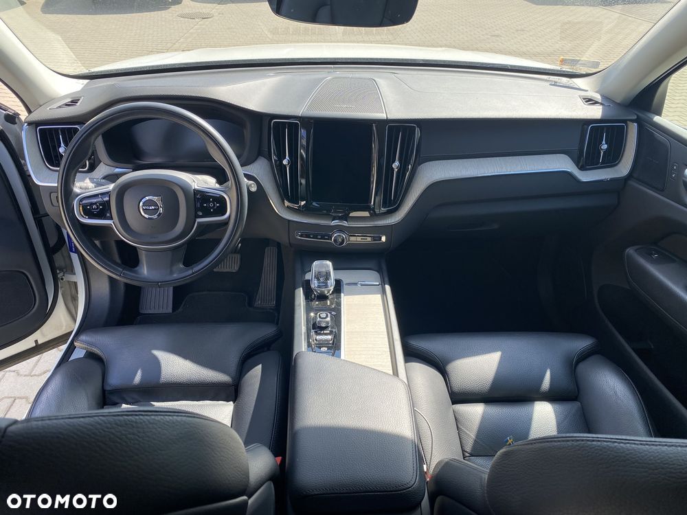 Volvo XC 60 B4 D AWD Inscription - 7