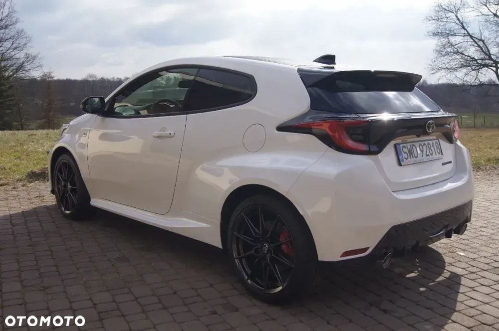 Toyota Yaris GR 1.6 Dynamic - 3