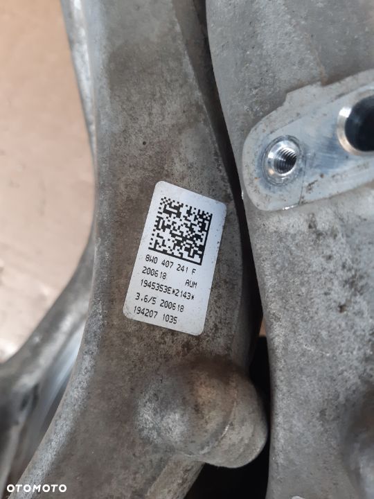 zwrotnica piasta lewa prawa przód przednia Audi A4 B9 A5 F5 8W0407241F 8W0407242F 8W0407559 8W0407560 zwrotnica zwrotnice przód przednie Audi A4 A-4 B9 A5 A-5 F5 - 6