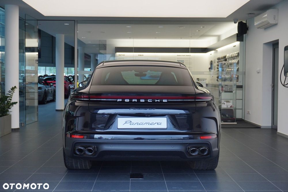 Porsche Panamera - 8