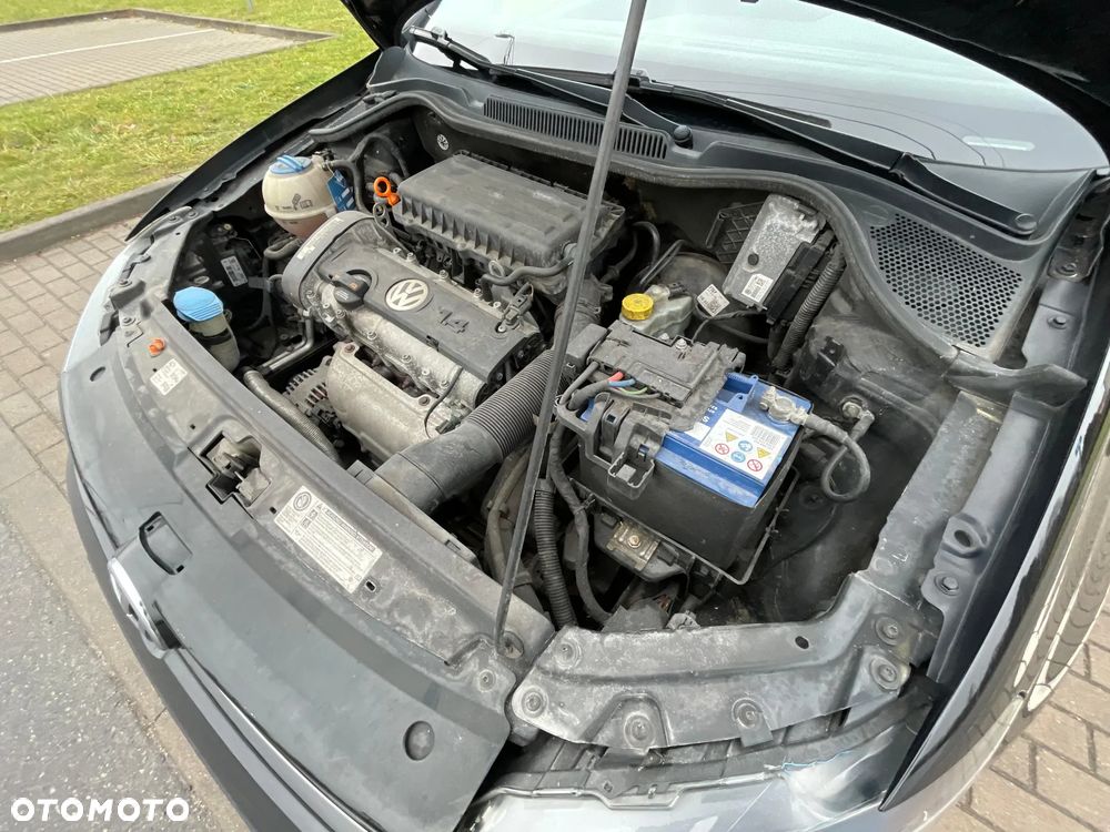 Volkswagen Polo 1.4 Style - 29