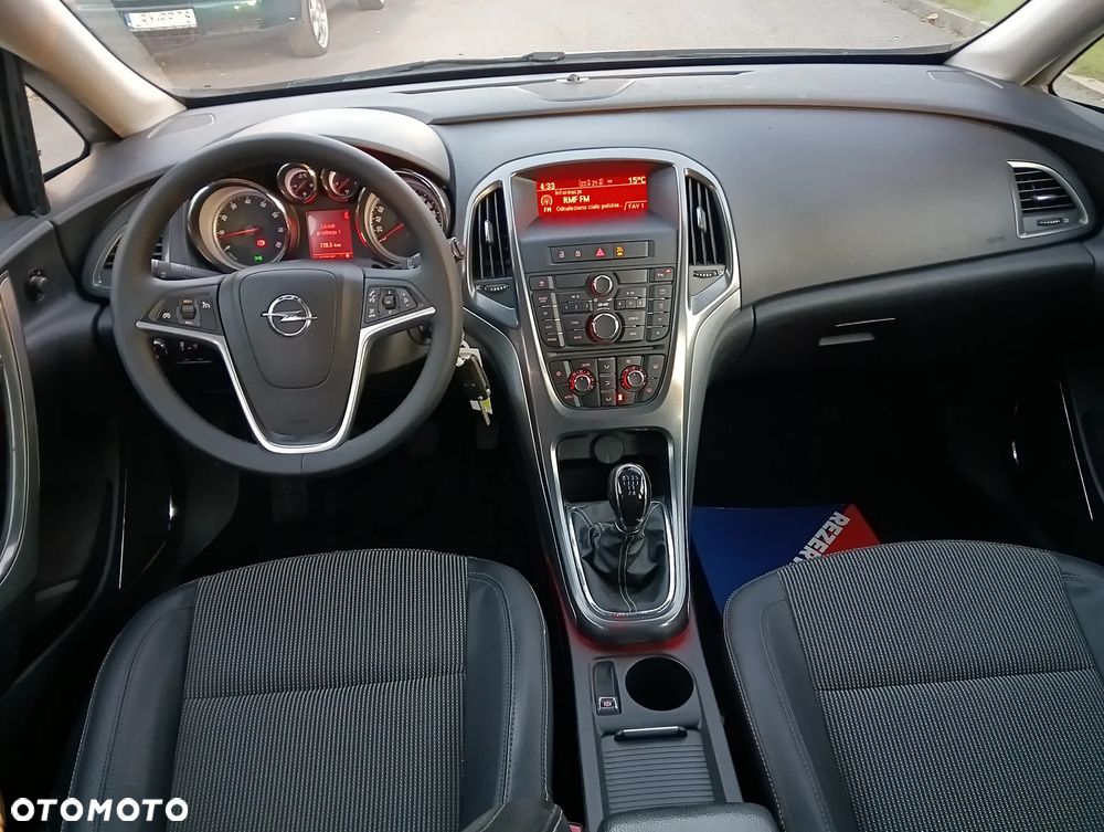 Opel Astra 1.4 EcoFLEX Cosmo - 5