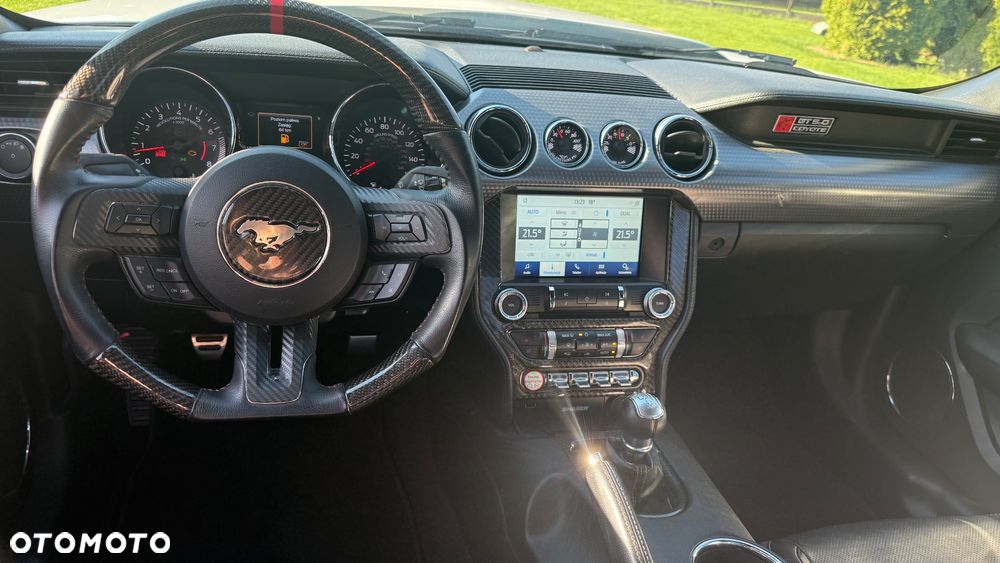 Ford Mustang 5.0 V8 GT - 6