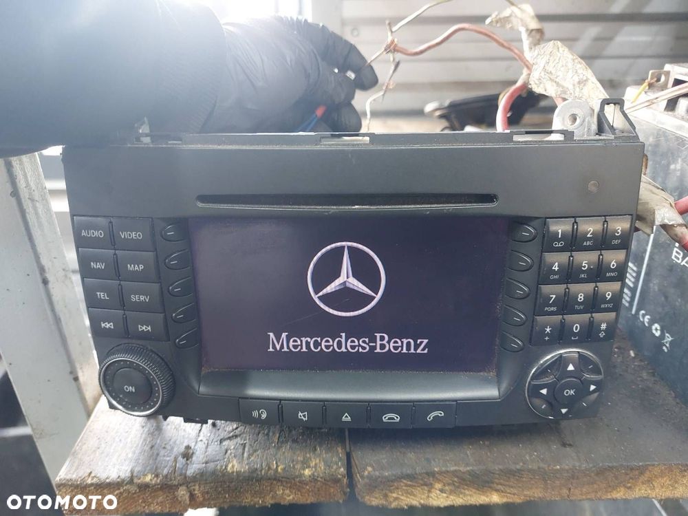 RADIO ODTWARZACZ MERCEDES-BENZ W245 B200 CDI A1698205189 ID: 239607 - 1