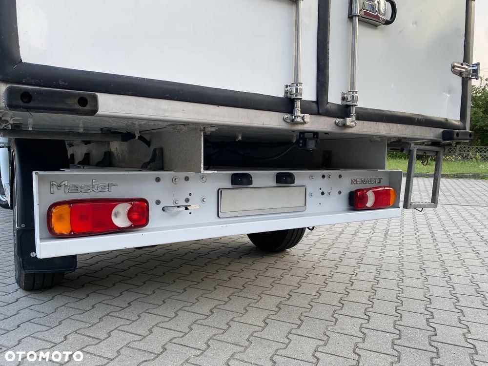Renault Master Chłodnia Mroźnia 220V. Agregat Zanotti Salon Polska - 14