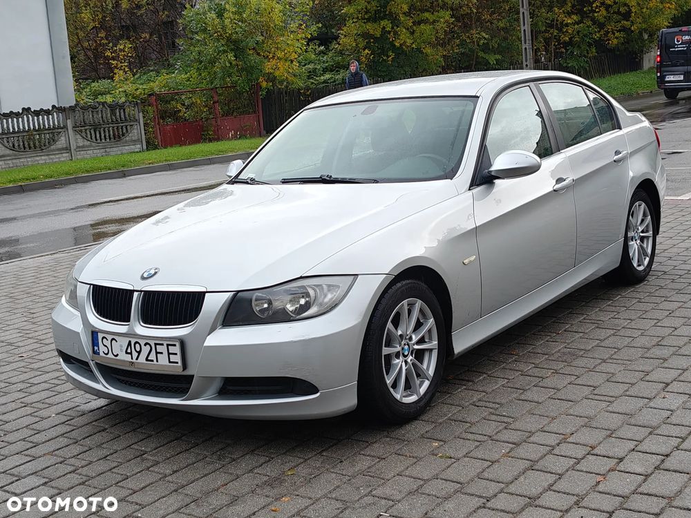 BMW Seria 3 318d - 20