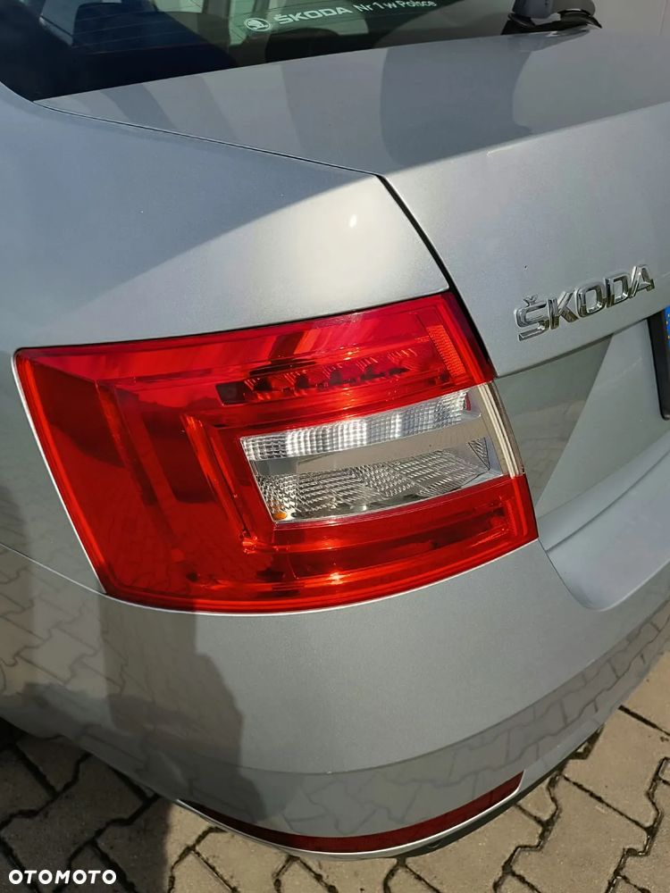 Skoda Octavia 1.6 TDI Ambition - 8