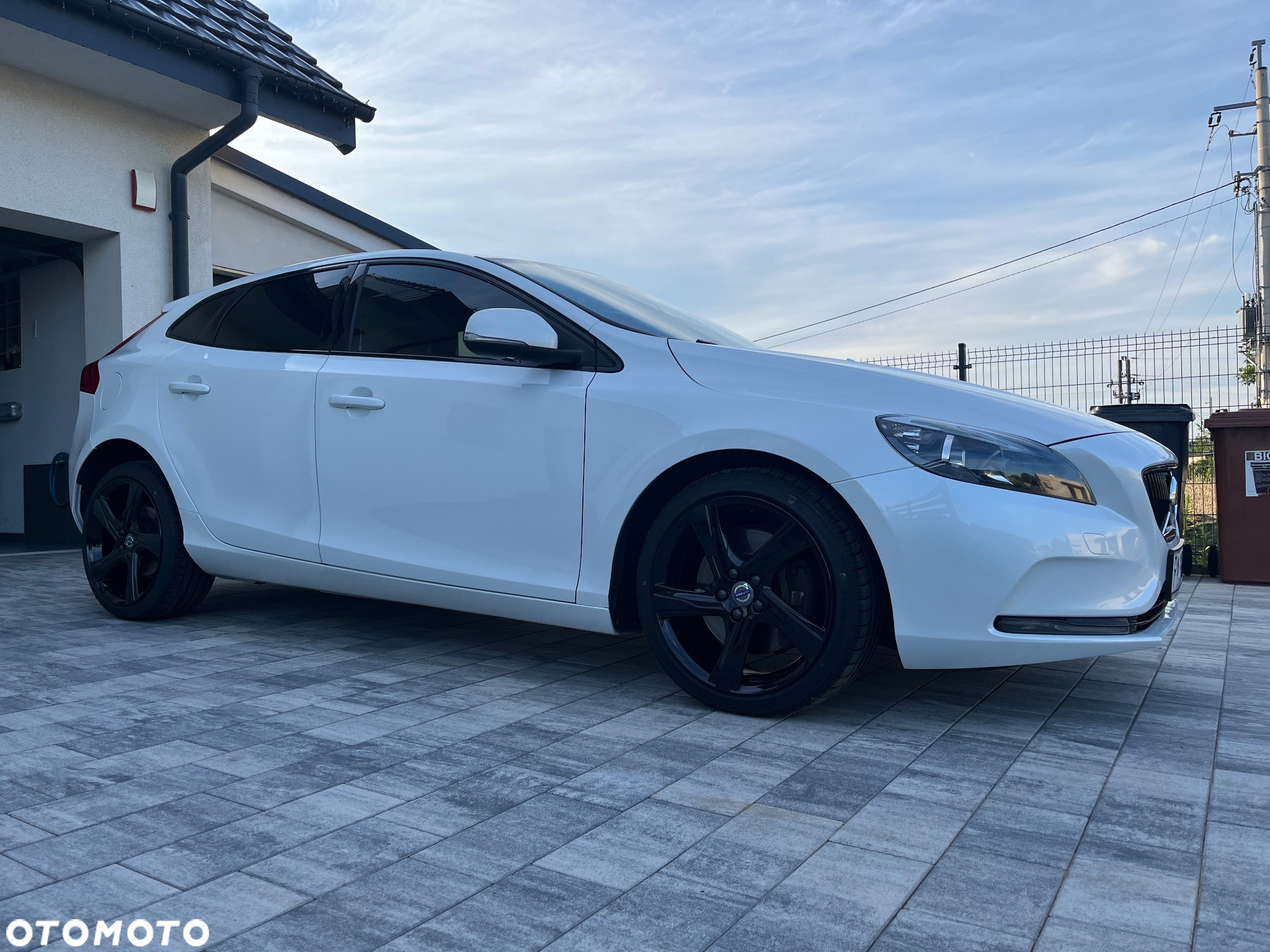 Volvo V40 D2 Drive-E Dynamic Edition - 2