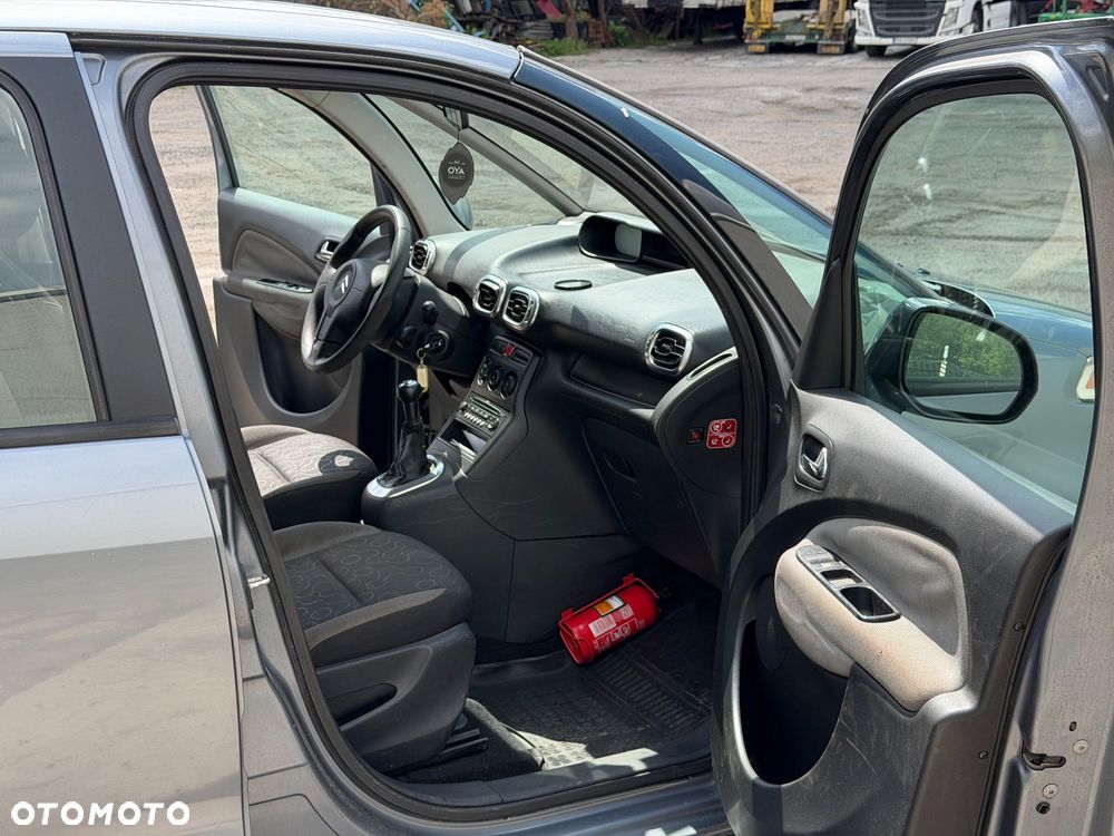 Citroën C3 Picasso 1.6 HDi Exclusive - 8