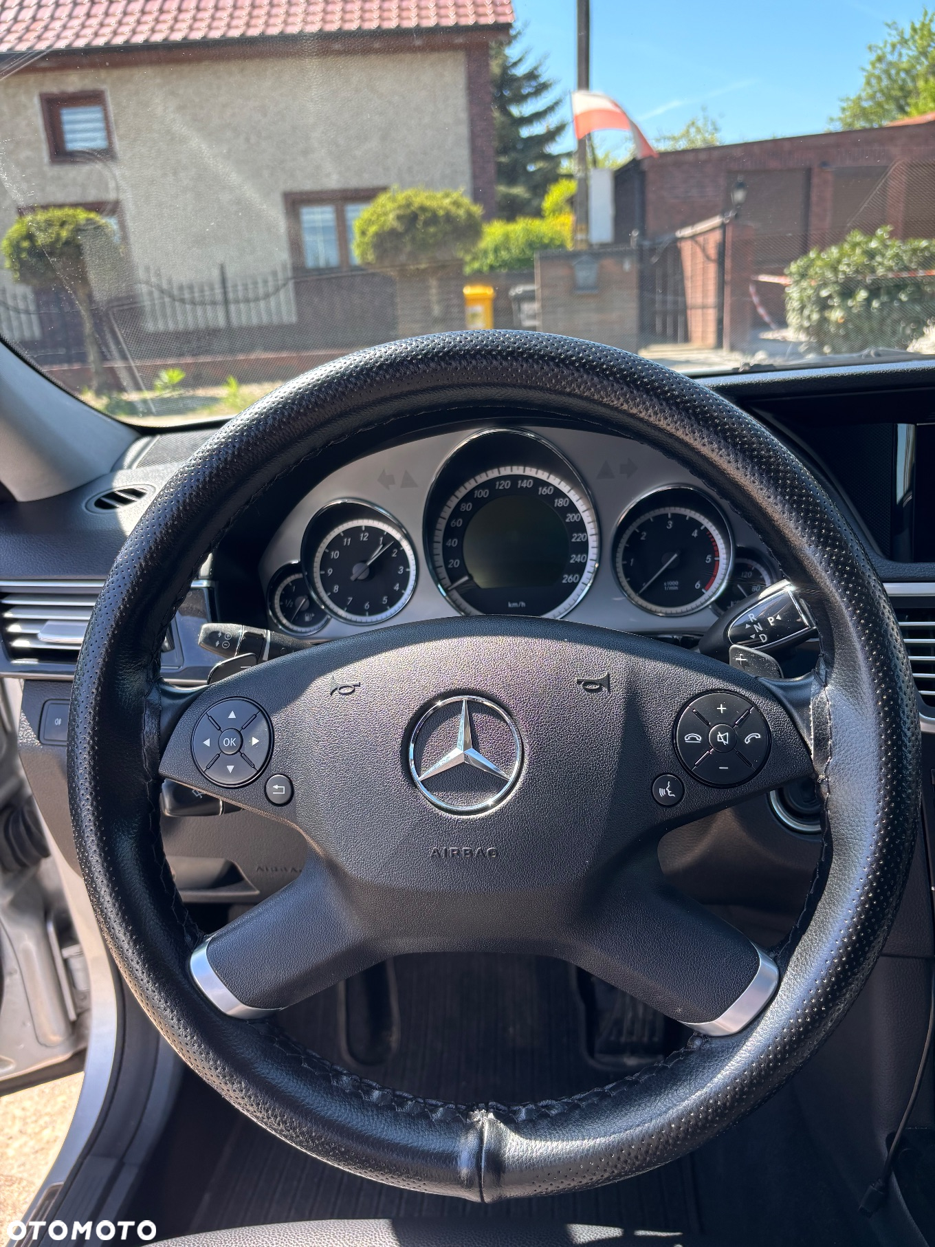 Mercedes-Benz Klasa E 350 T CDI DPF BlueEFFICIENCY 7G-TRONIC Avantgarde - 11