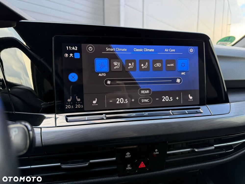 Volkswagen Golf Variant 2.0 TDI SCR DSG Style - 28
