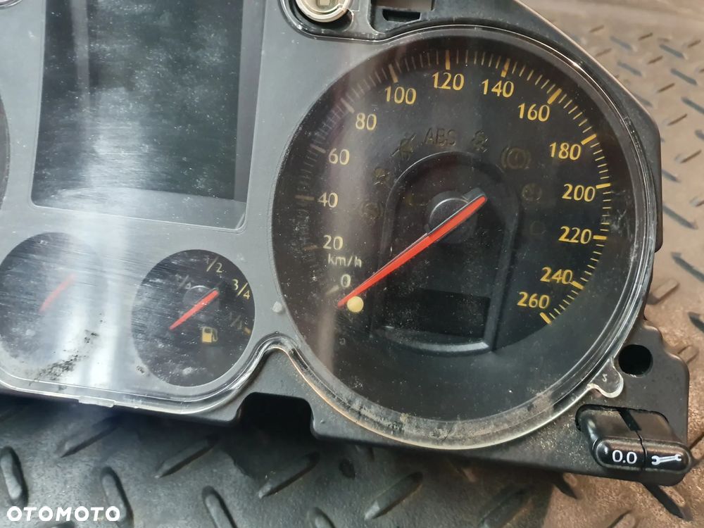 VW PASSAT B6 05r- 2.0 TFSI LICZNIK EUROPA - 3