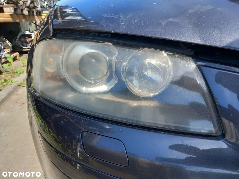 AUDI A3 8P LAMPA REFLEKTOR PRAWA PRZEDNIA PRAWY PRZÓD XENON - 1