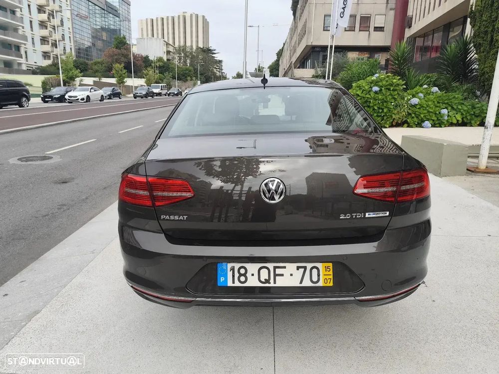VW Passat 2.0 TDI Highline DSG - 9