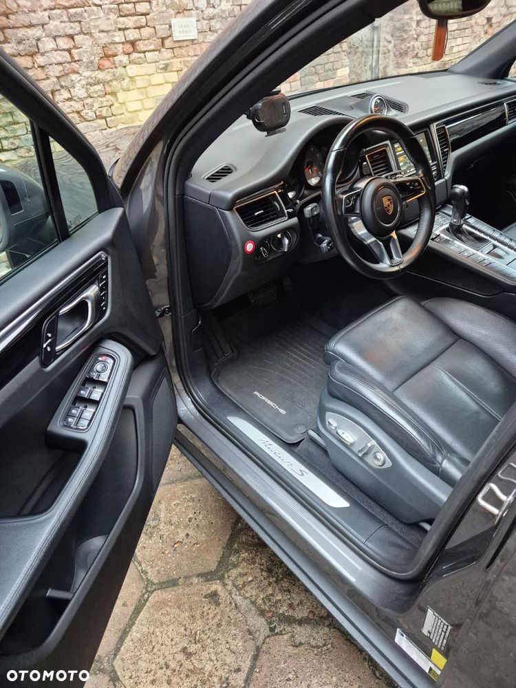 Porsche Macan S - 14